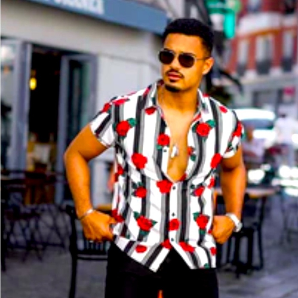 Fashion Nova Short Sleeve Woven Top - Men’s XXXL